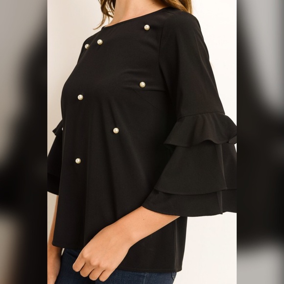 ❤️LAST 1! Pearl Detail 3/4 Sleeve Ruffle Top - Picture 3 of 5